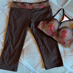 Victoria’s Secrets matching bra and leggings